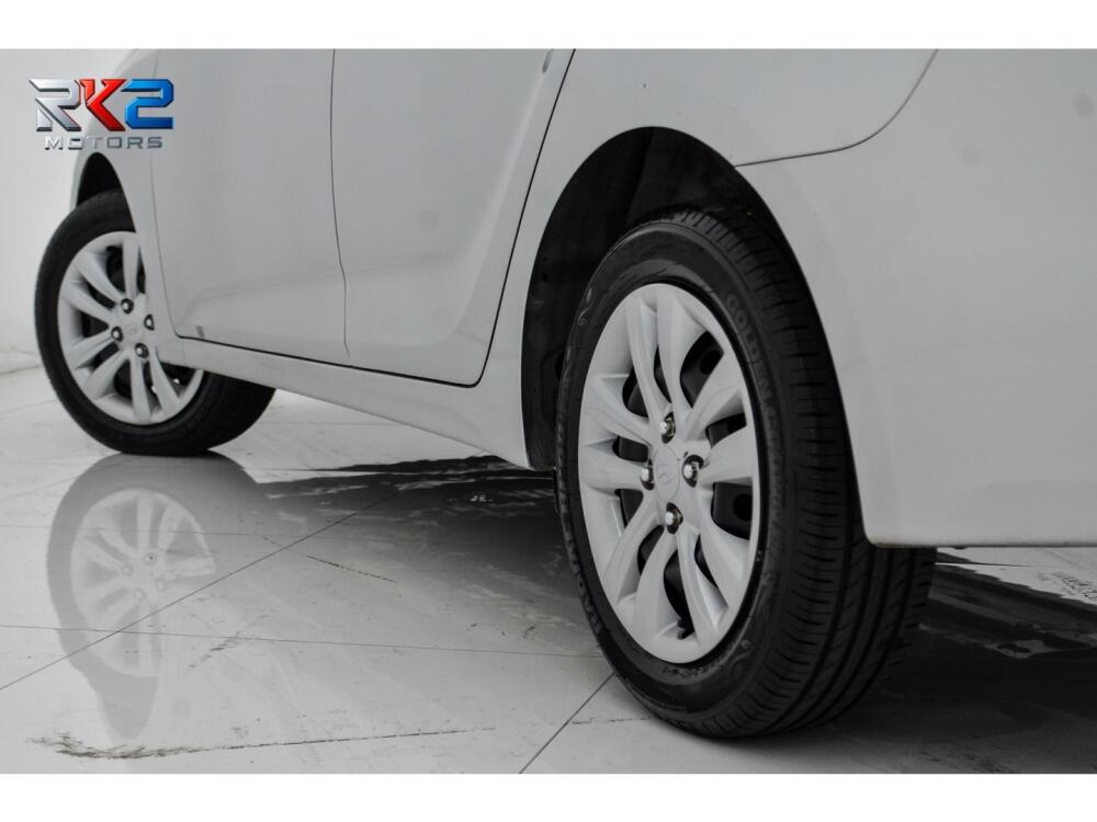 Hyundai HB20 S