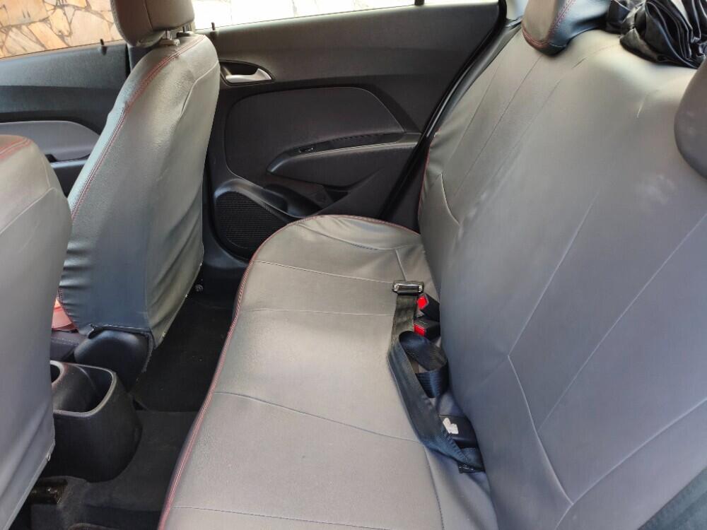 Hyundai HB20 S
