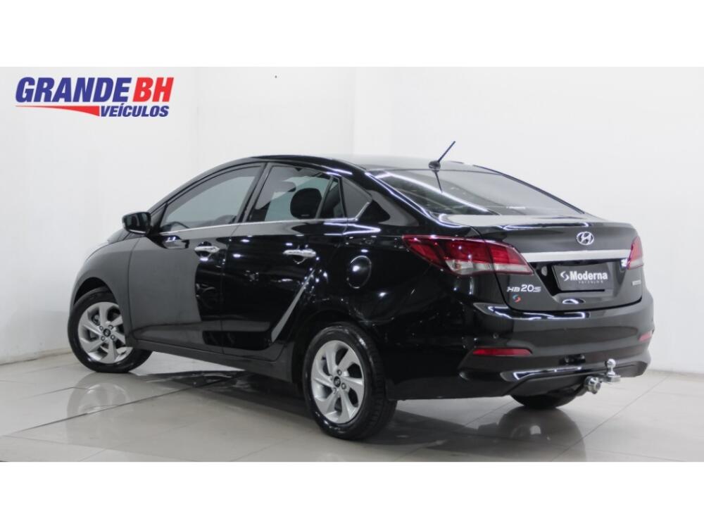 Hyundai HB20 S
