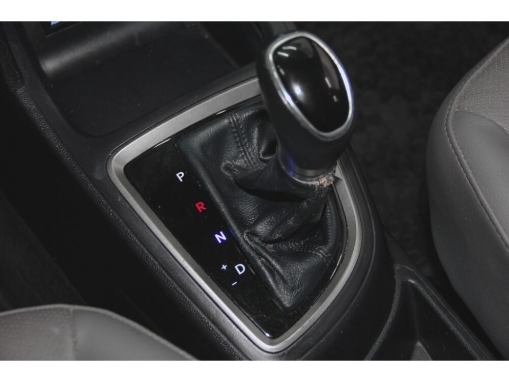 Hyundai HB20 S
