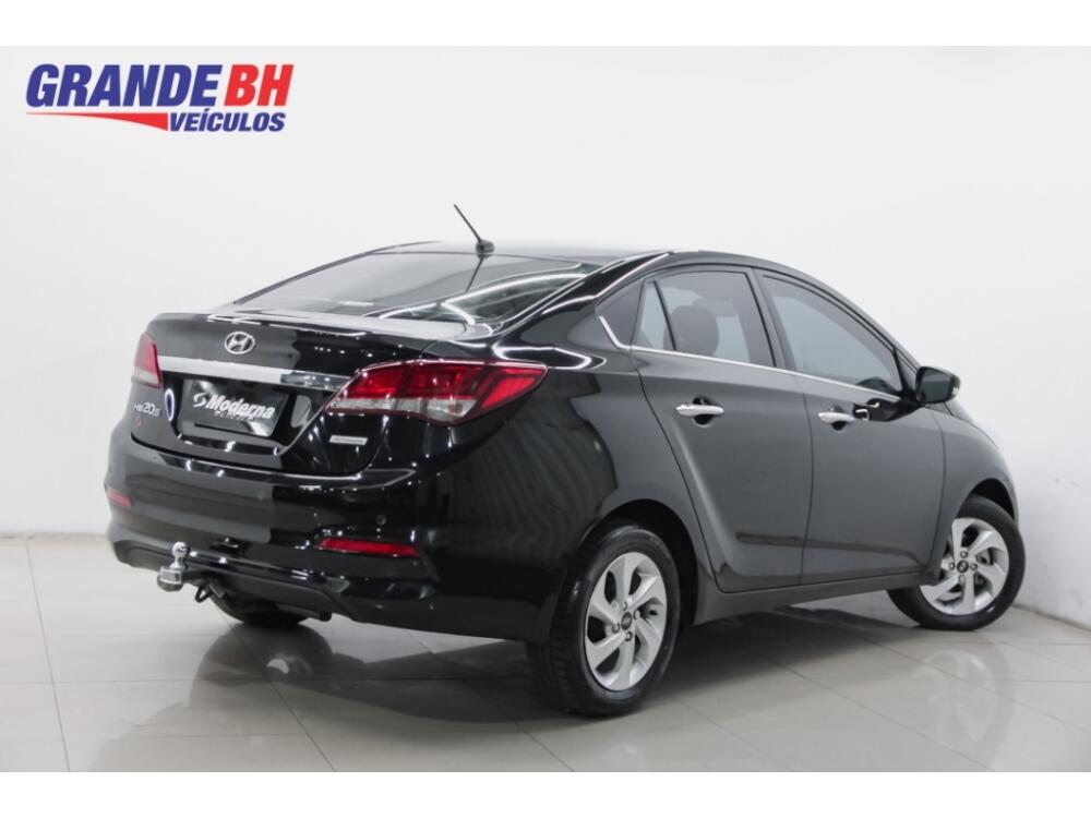 Hyundai HB20 S