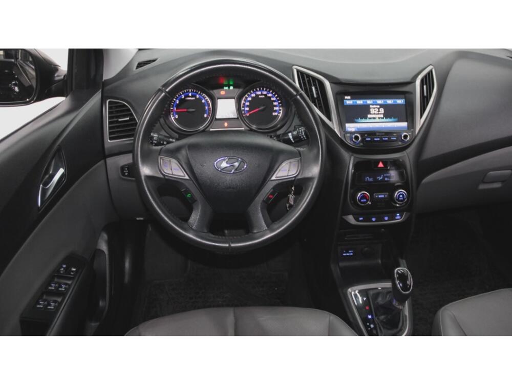 Hyundai HB20 S