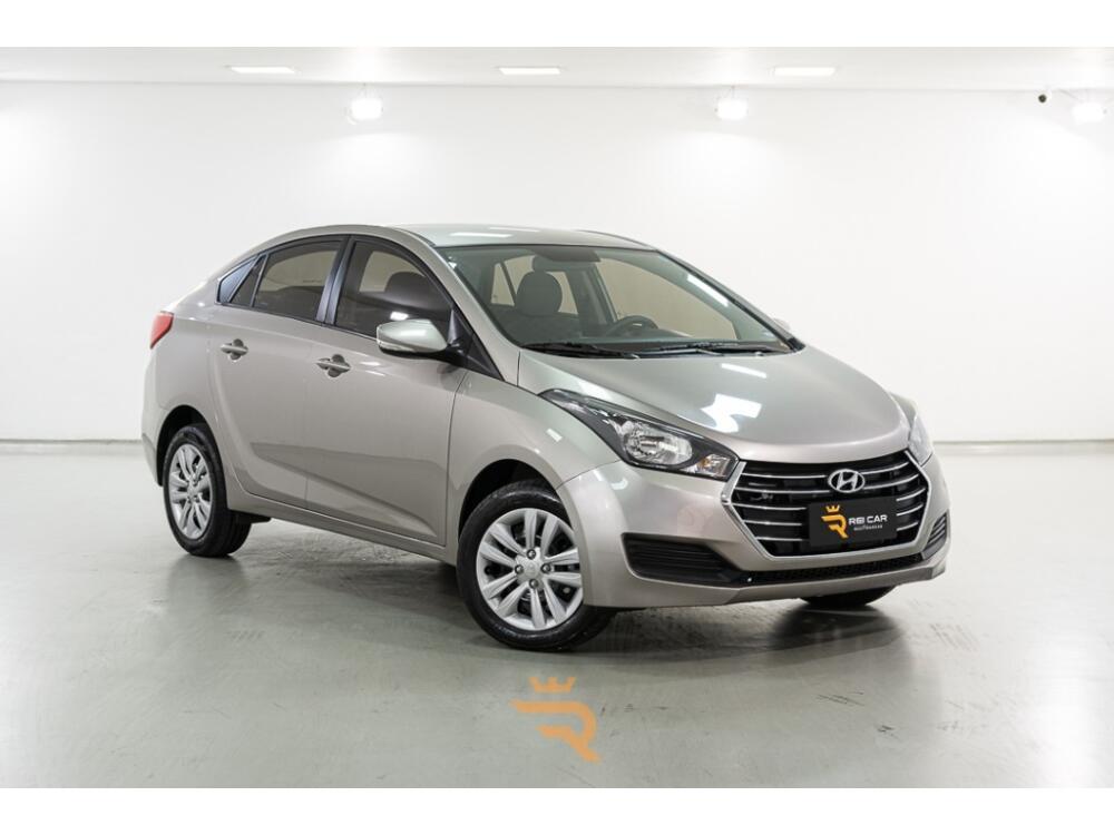Hyundai HB20 S