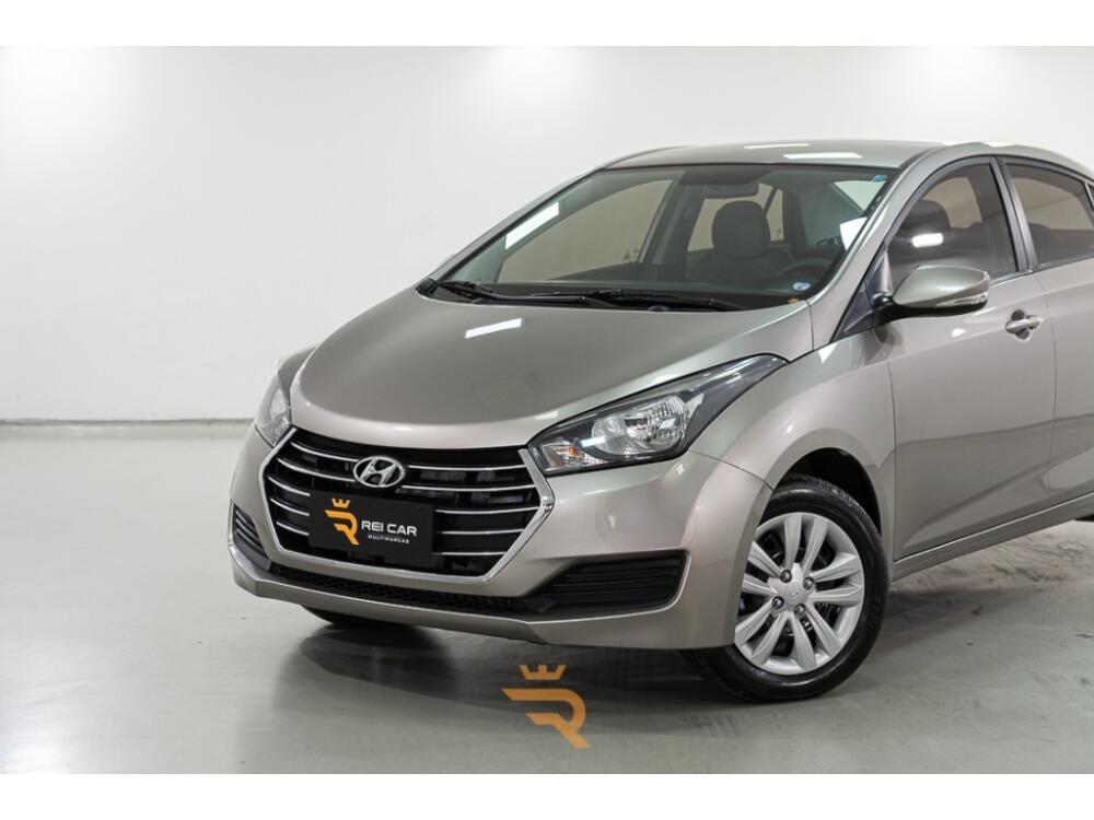 Hyundai HB20 S