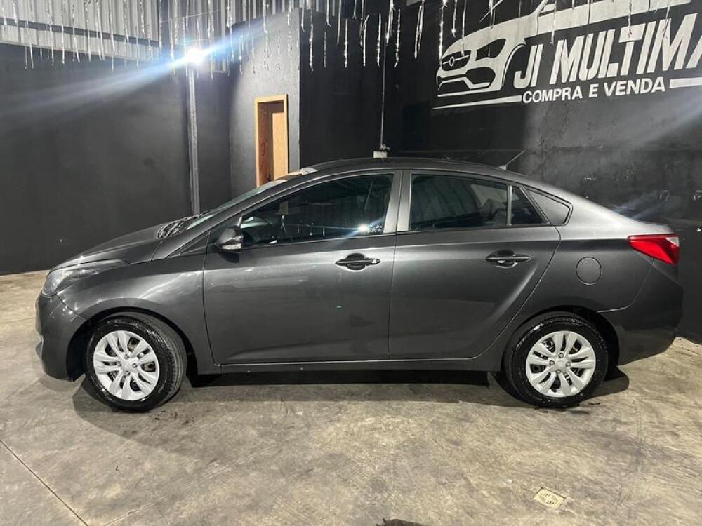 Hyundai HB20 S