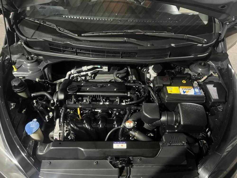 Hyundai HB20 S
