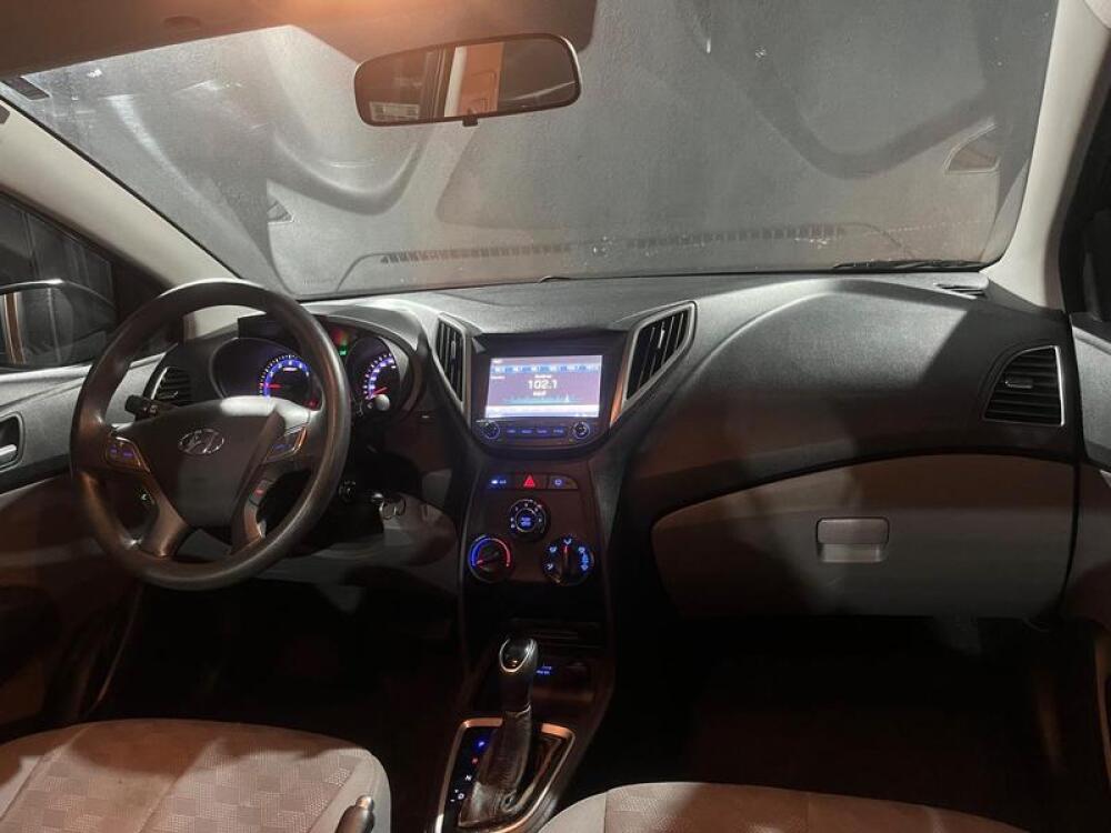 Hyundai HB20 S