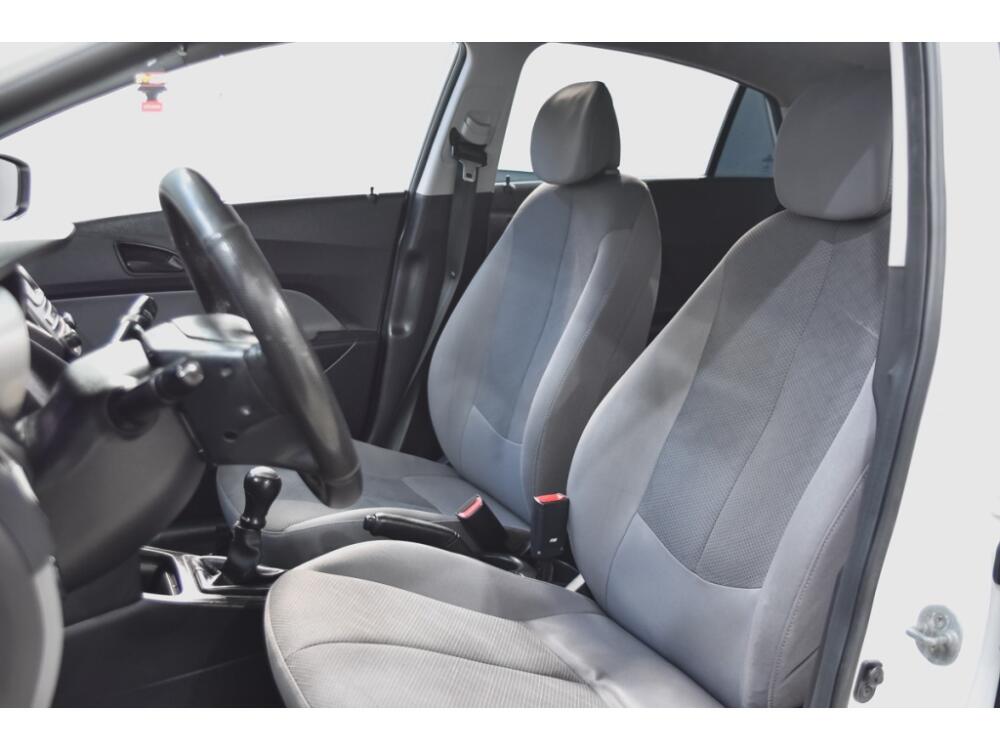 Hyundai HB20 S