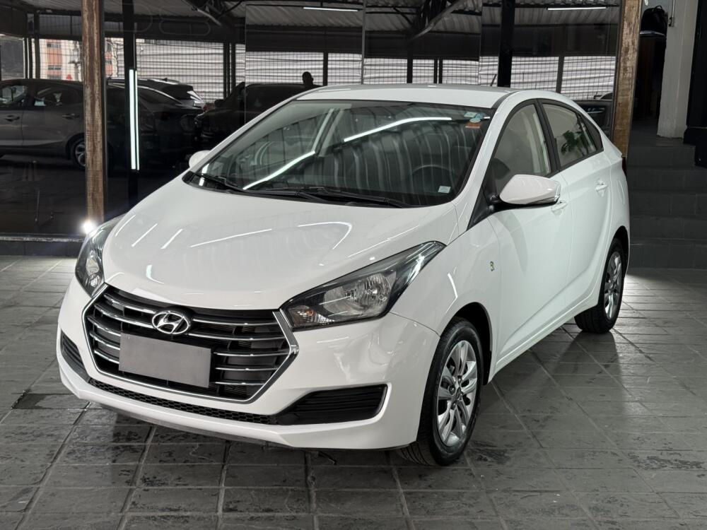 Hyundai HB20 S