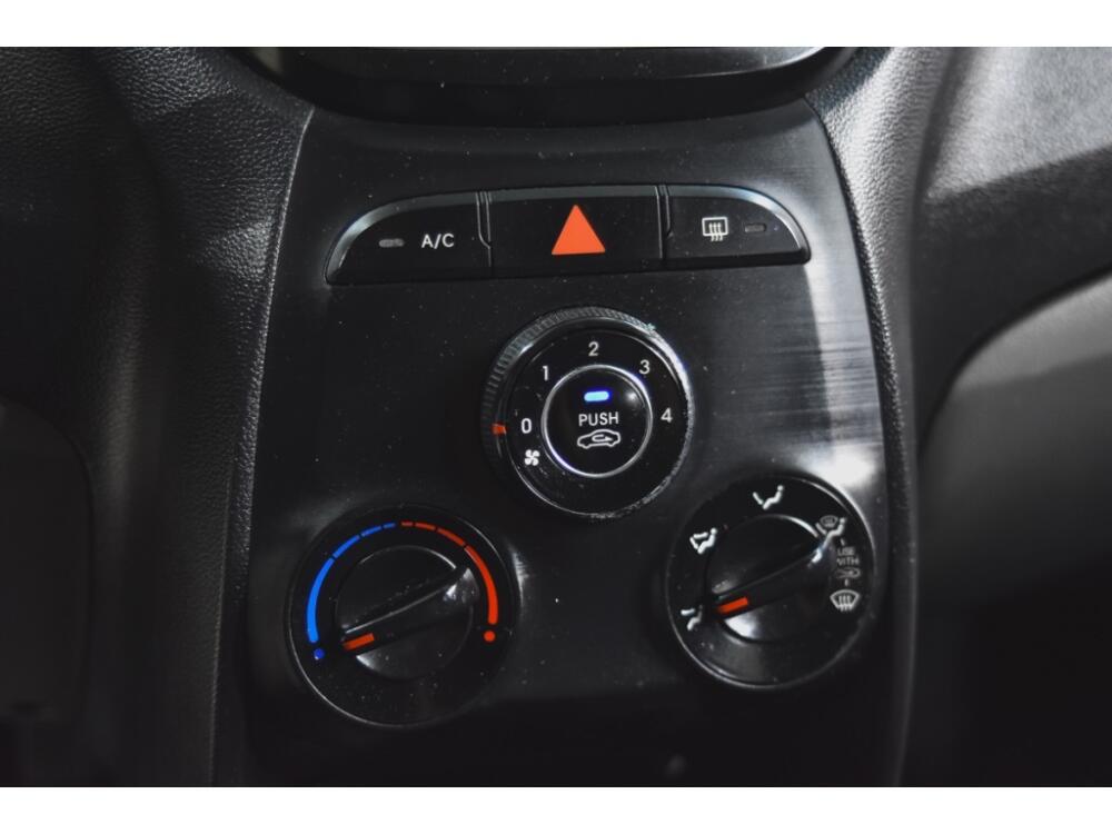 Hyundai HB20 S