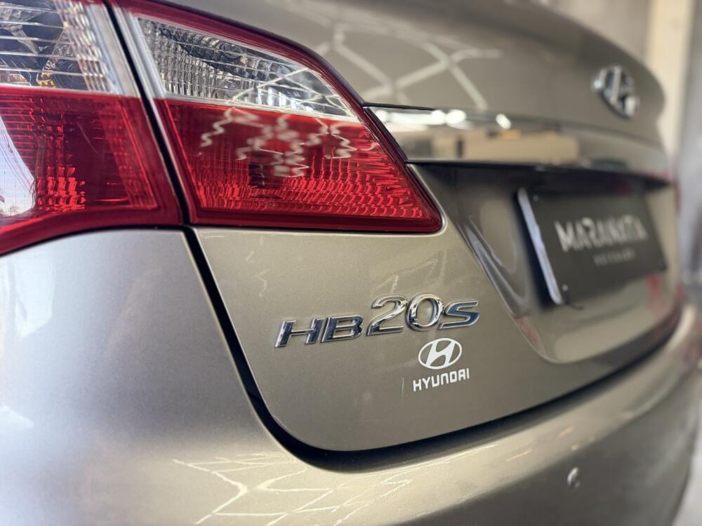Hyundai HB20 S