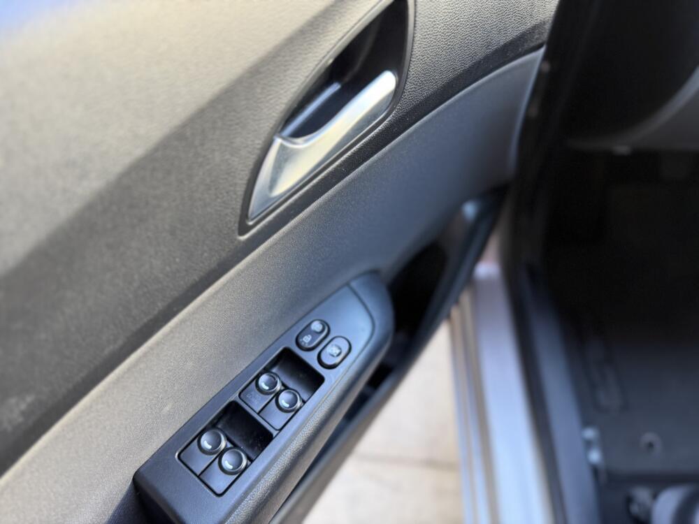 Hyundai HB20 S