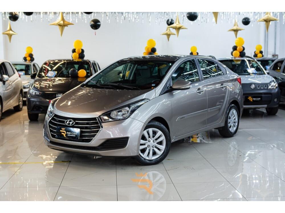 Hyundai HB20 S