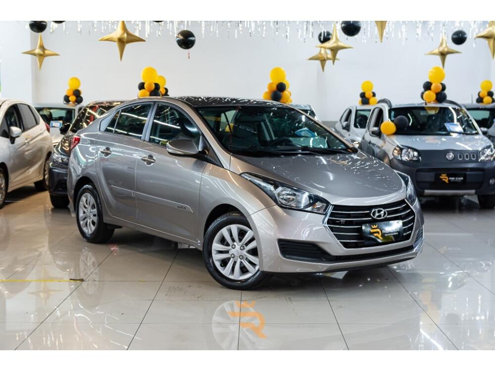 Hyundai HB20 S