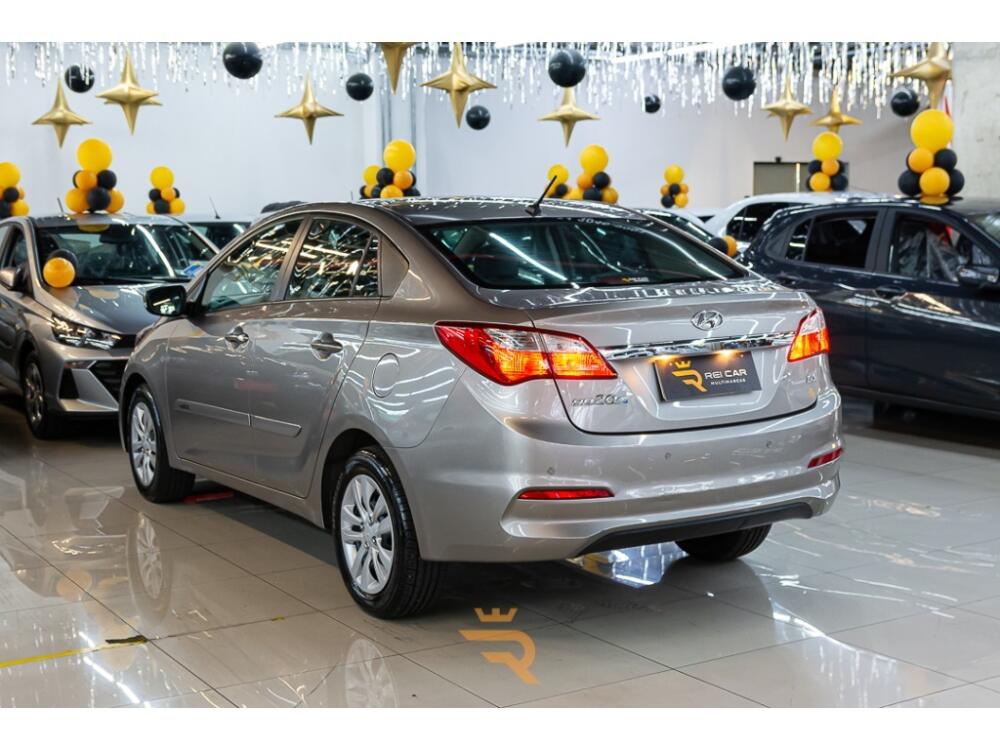 Hyundai HB20 S