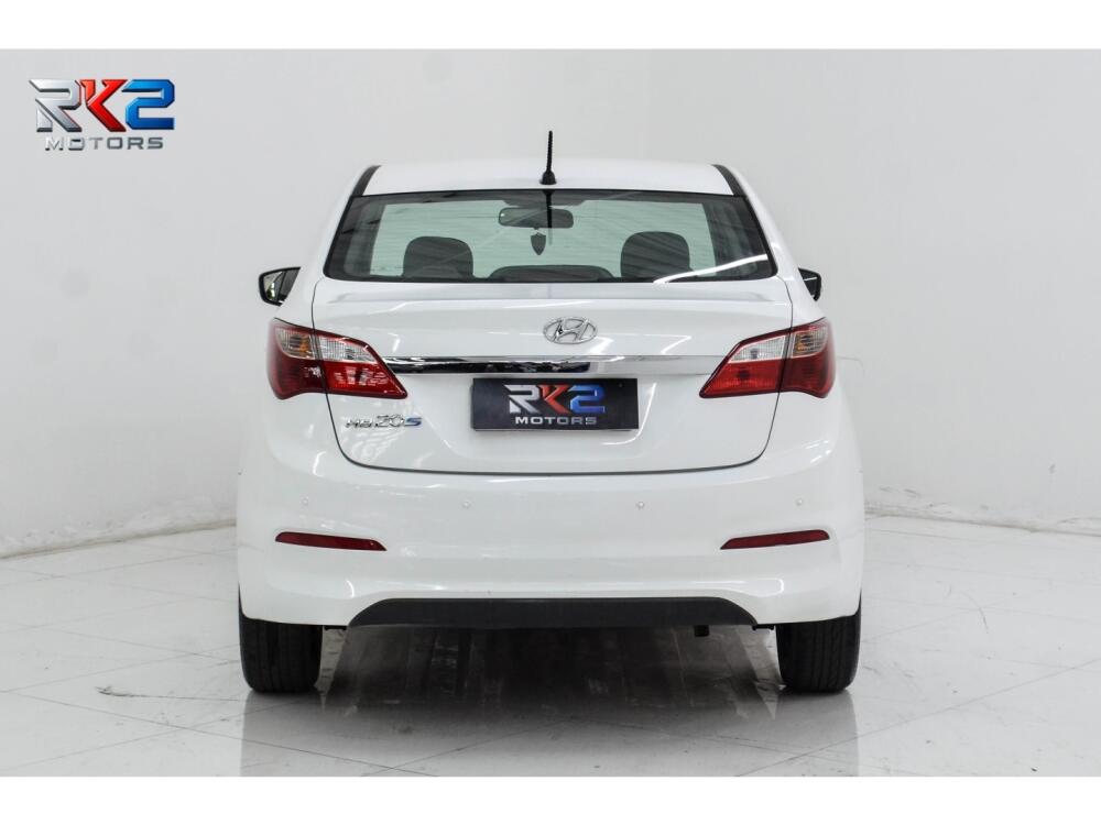 Hyundai HB20 S