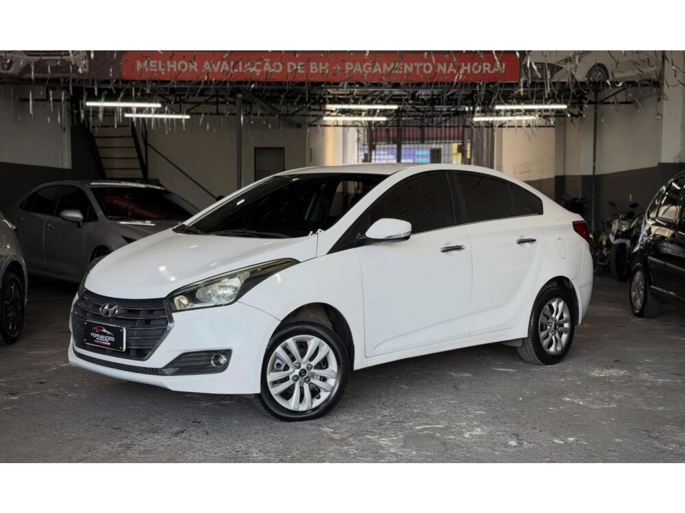 Hyundai HB20 S