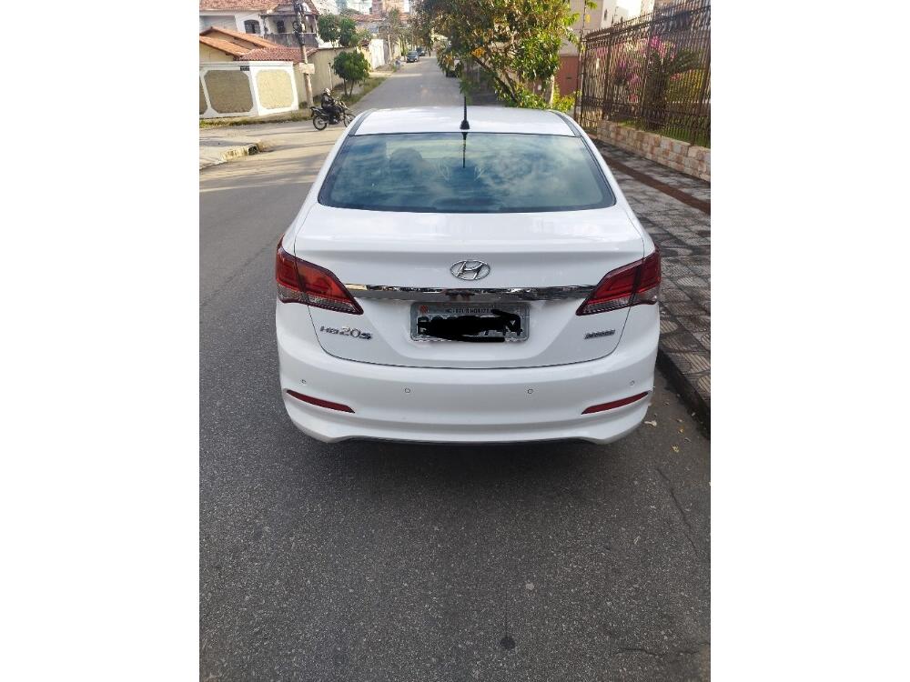 Hyundai HB20 S