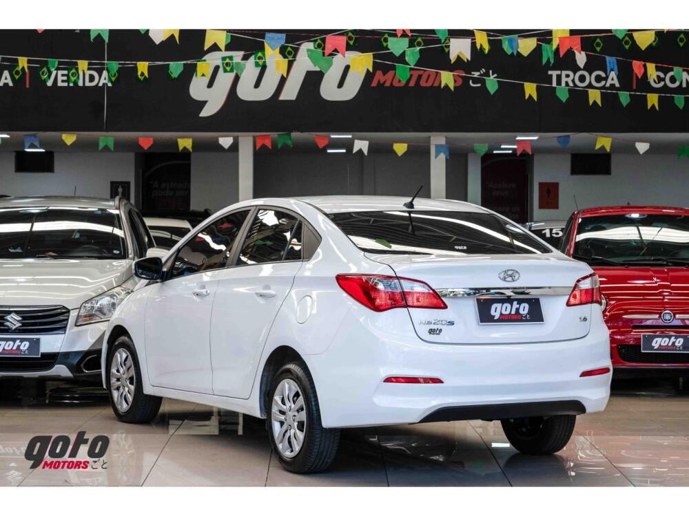 Hyundai HB20 S