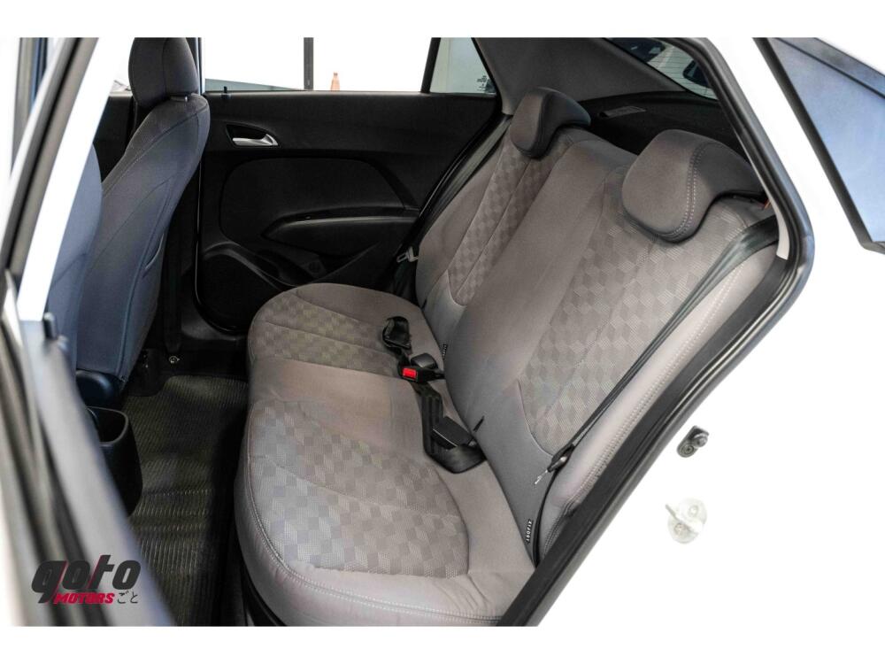 Hyundai HB20 S