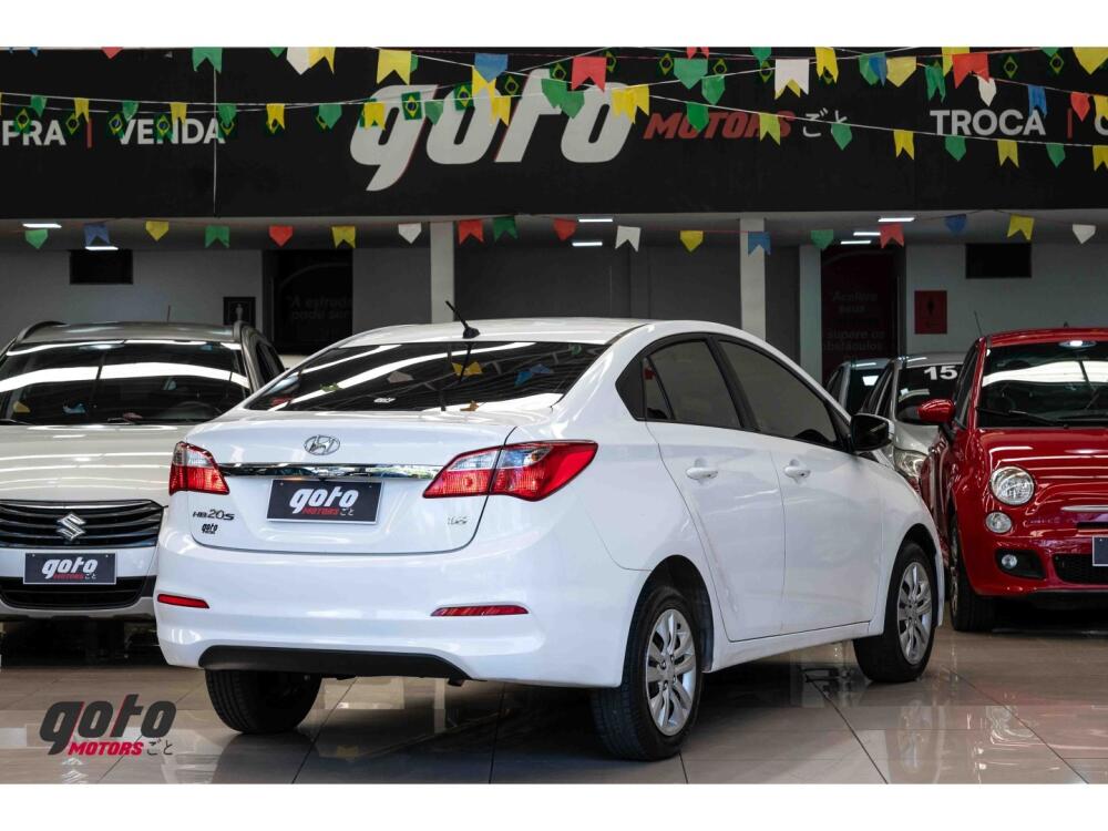 Hyundai HB20 S