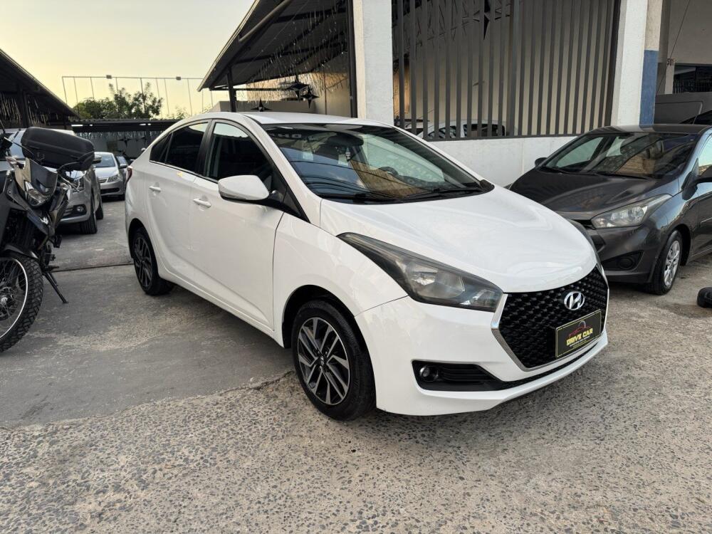 Hyundai HB20 S