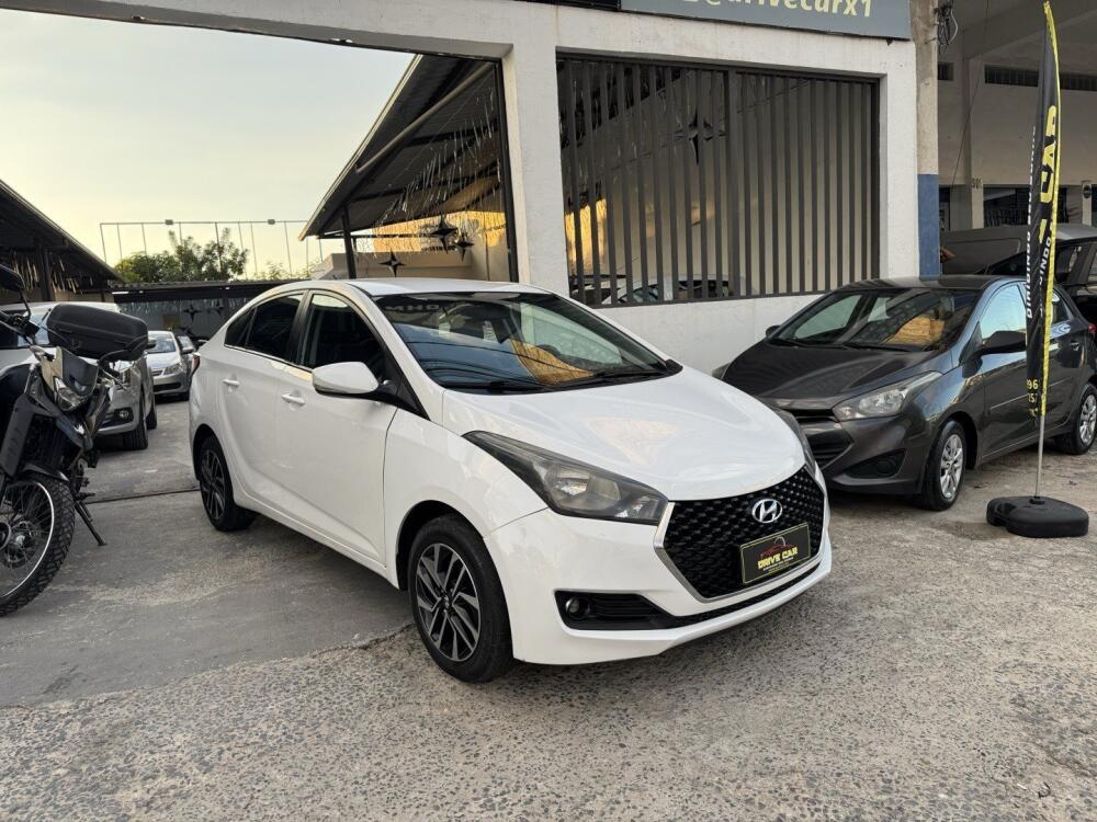 Hyundai HB20 S