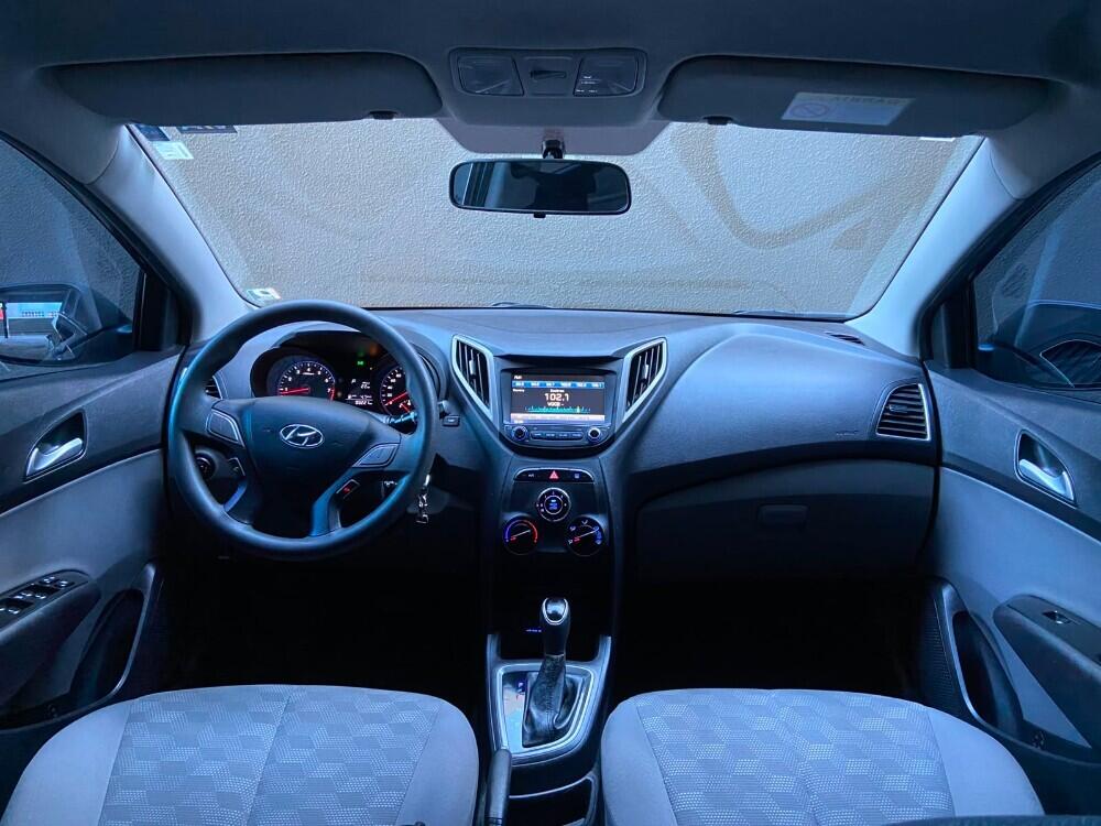 Hyundai HB20 S