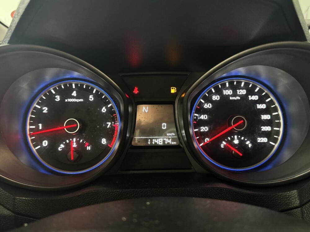 Hyundai HB20 S