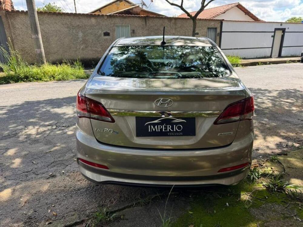Hyundai HB20 S