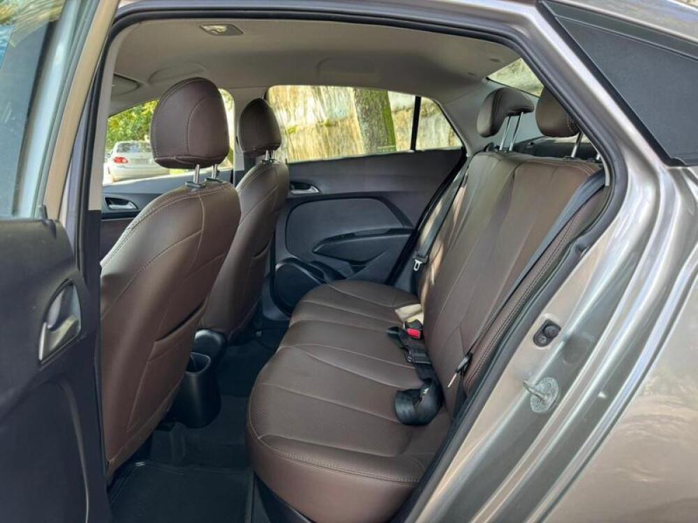 Hyundai HB20 S