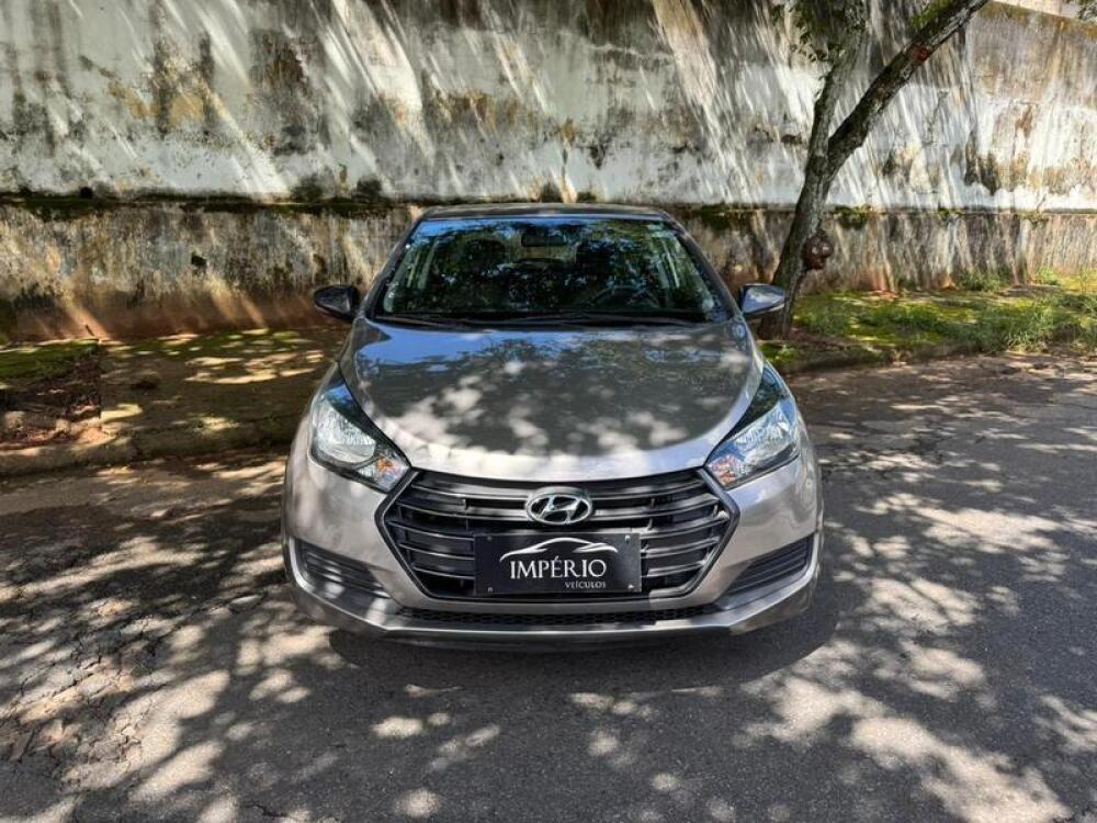 Hyundai HB20 S