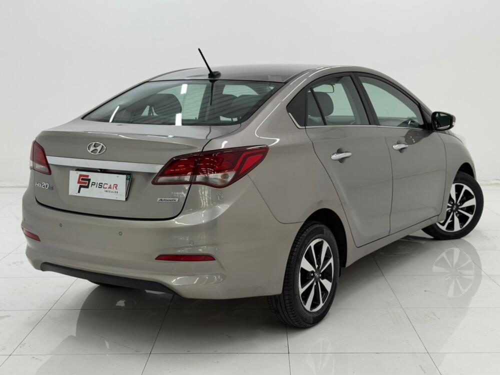 Hyundai HB20 S