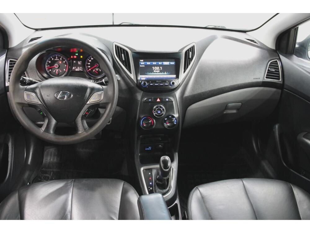 Hyundai HB20 S