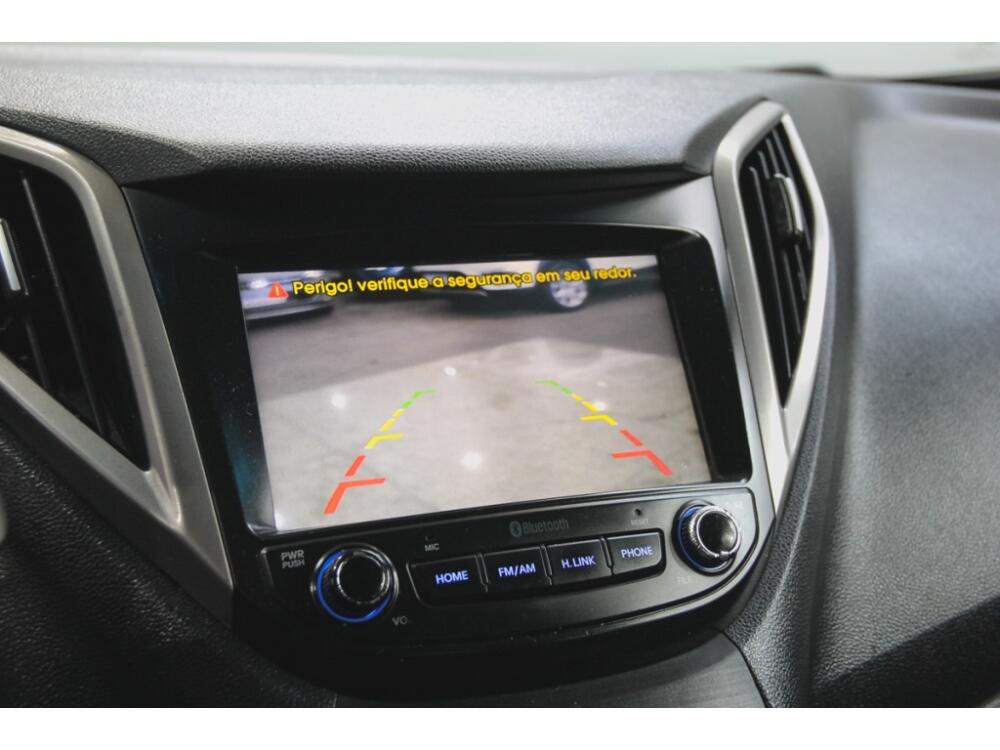 Hyundai HB20 S