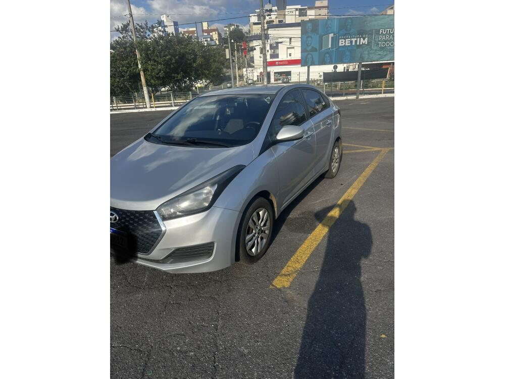 Hyundai HB20 S