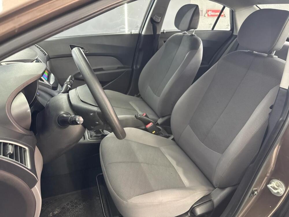 Hyundai HB20 S