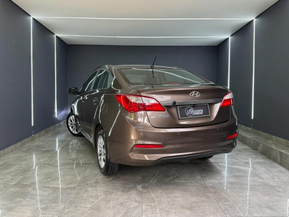 Hyundai HB20 S
