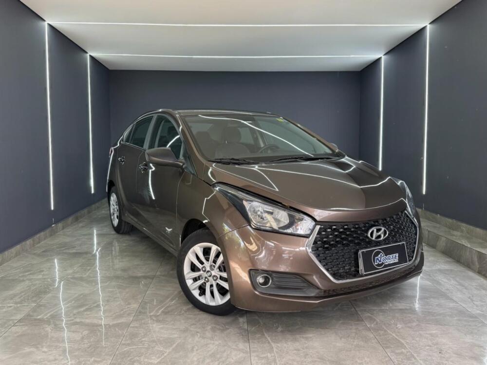 Hyundai HB20 S