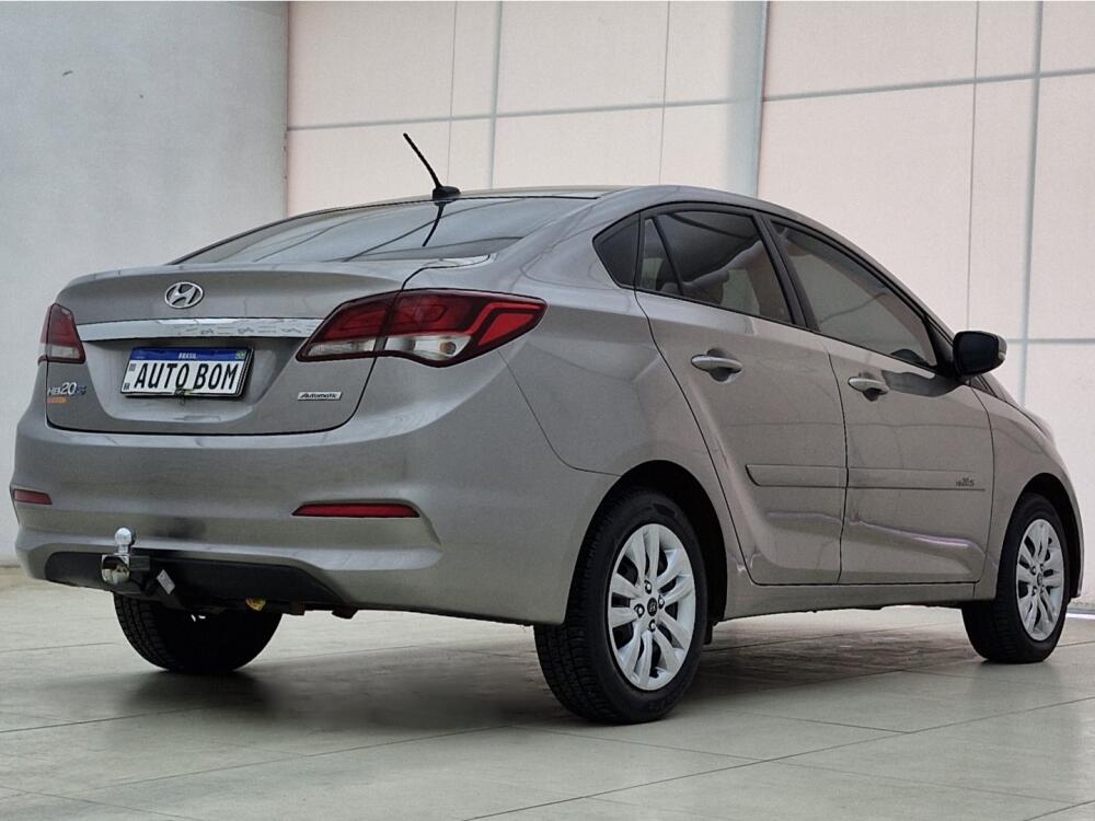 Hyundai HB20 S