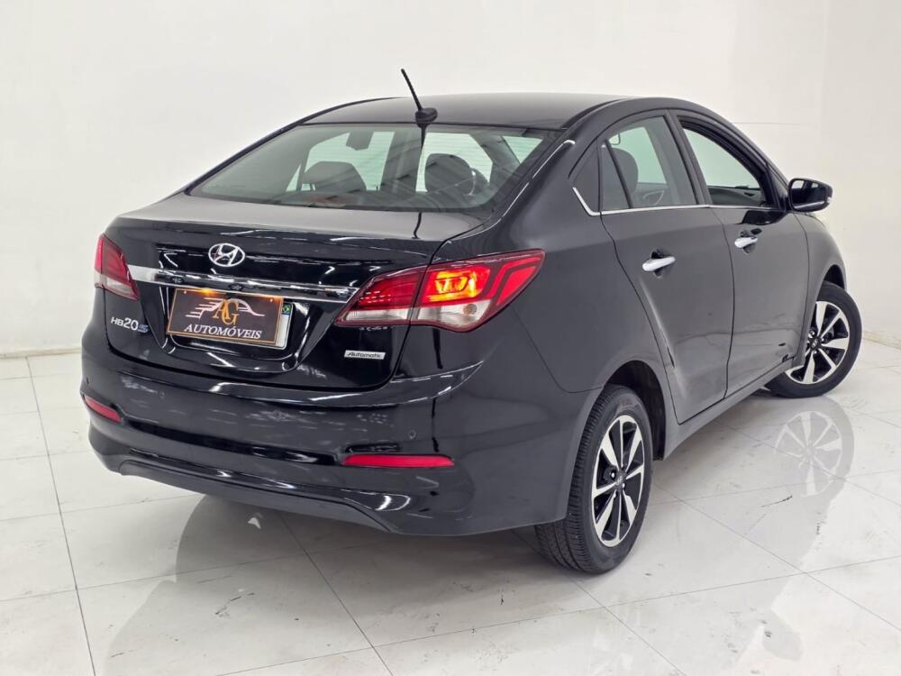 Hyundai HB20 S