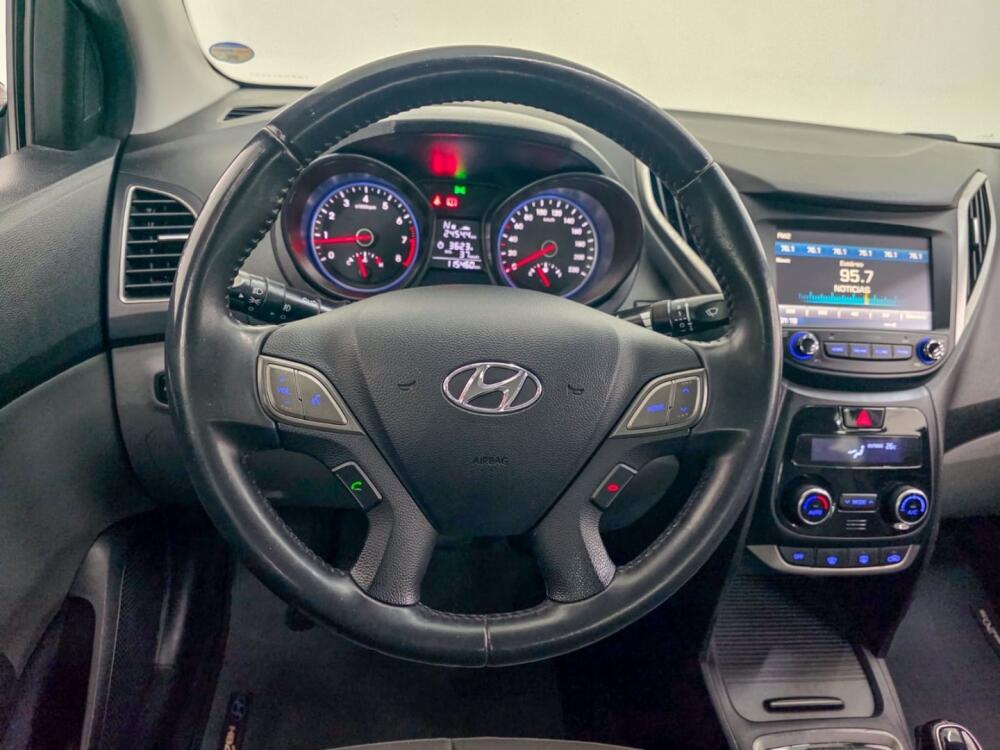Hyundai HB20 S