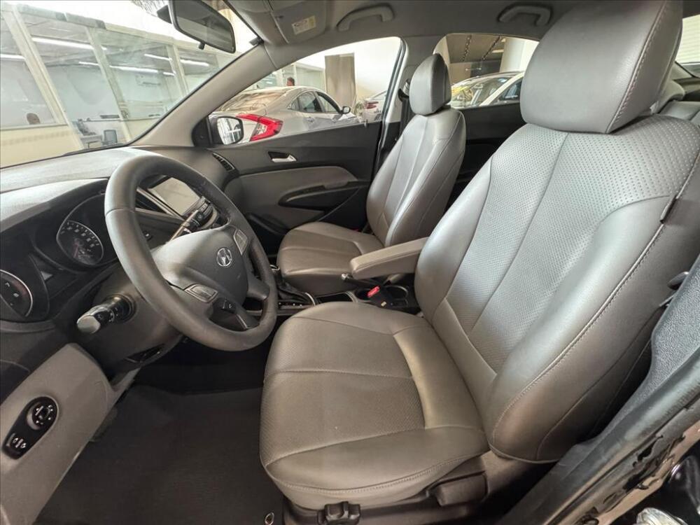 Hyundai HB20 S