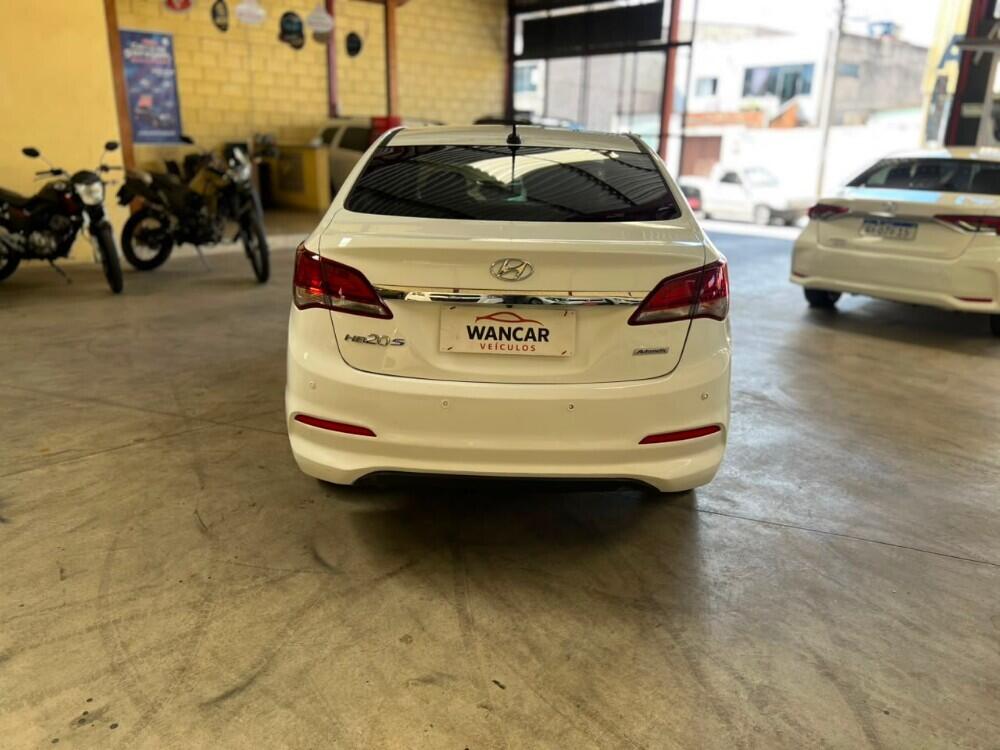 Hyundai HB20 S