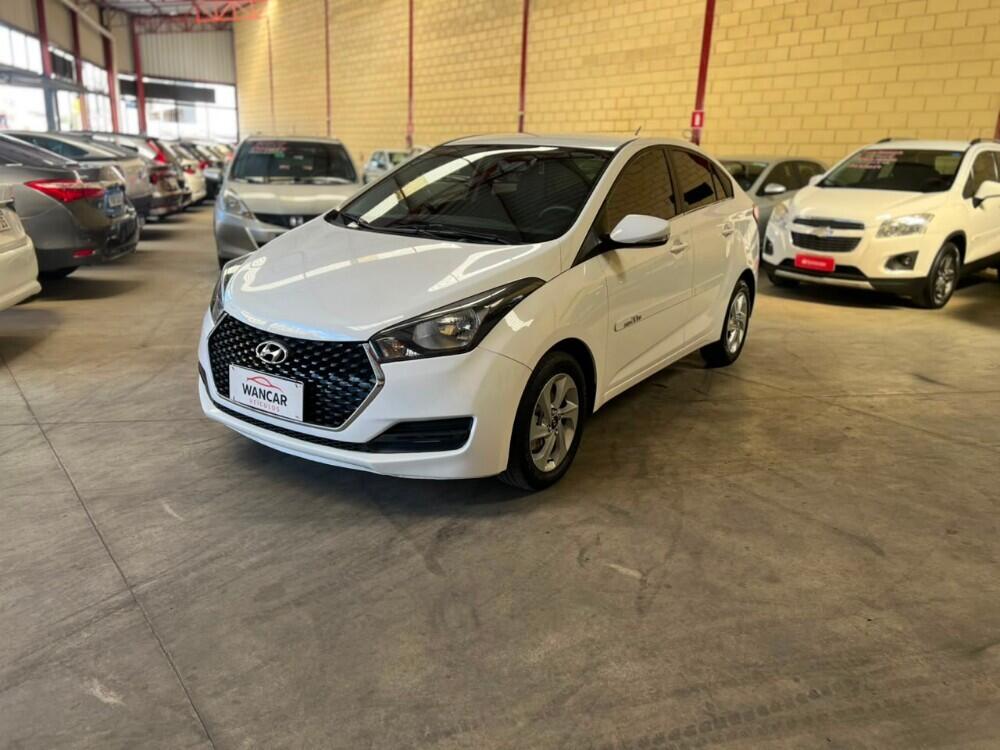 Hyundai HB20 S