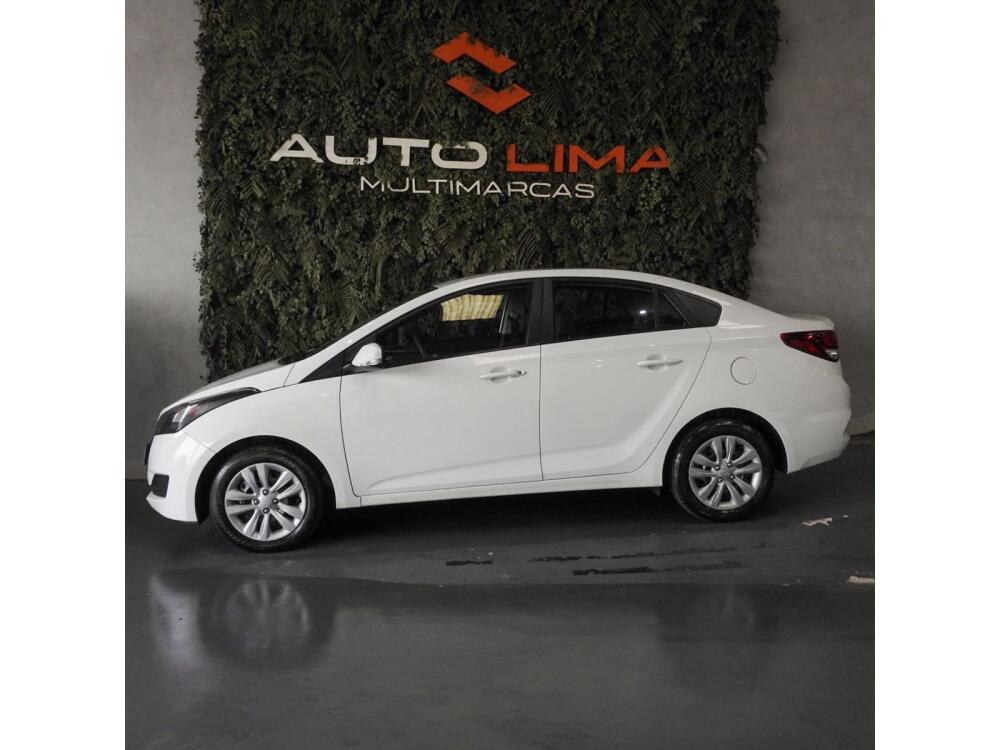 Hyundai HB20 S