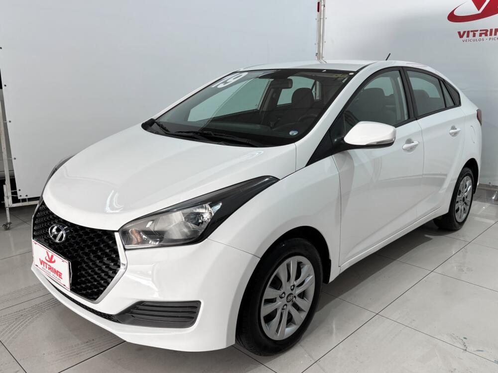Hyundai HB20 S