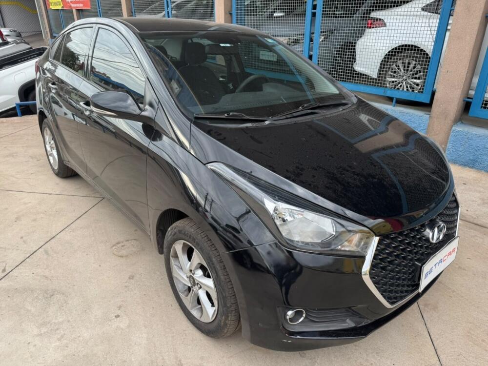 Hyundai HB20 S