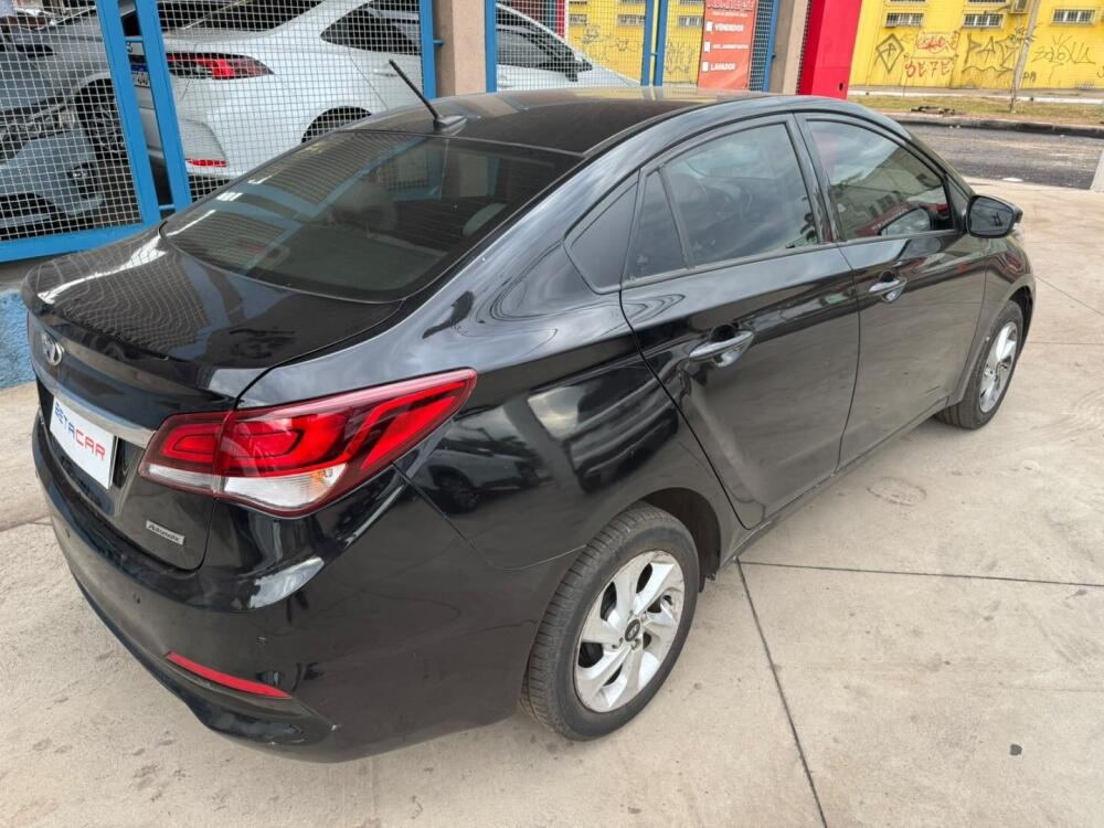 Hyundai HB20 S