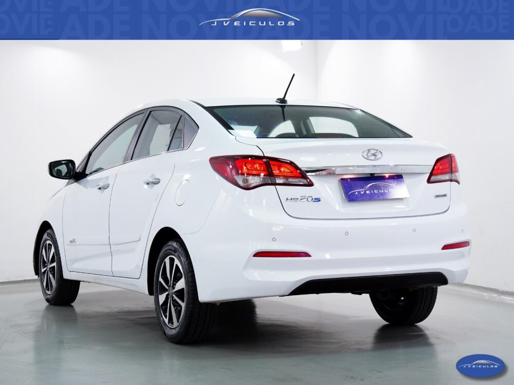 Hyundai HB20 S